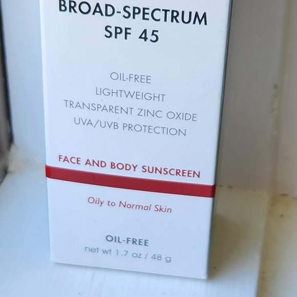 Sephora Skincare Nib Elta Md Uv Shield Broad Spectrum Spf45 Face